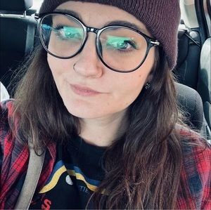 Meet your Posher, Robyn